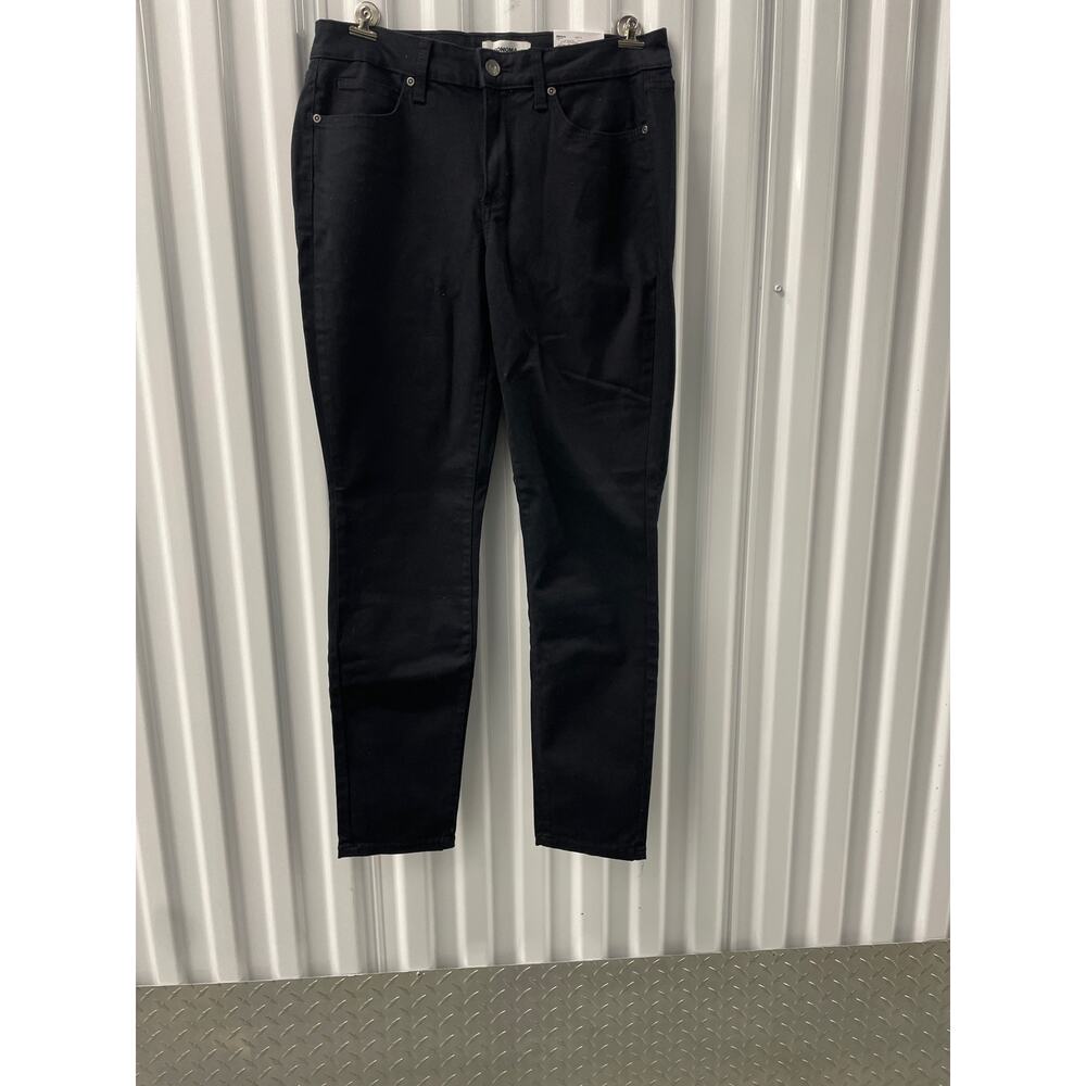 Sonoma MidRise Skinny Black  Everyday 
Jean Size 10